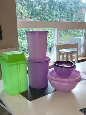 Tupperware Purple and Green Plastic Food Storage Set